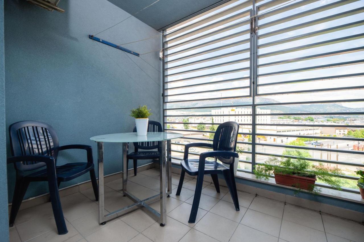 City Vibe & Free Garage Split Bagian luar foto